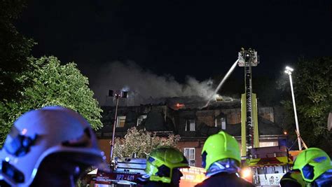 Tschechien Zwei Tote Und Viele Verletzte Bei Brand In Altenheim Panorama