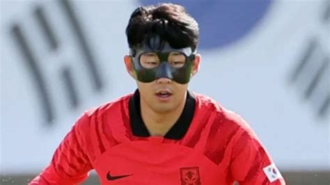 Son Heung Min Siap Main Pakai Topeng Di Piala Dunia Korsel Vs Uruguay