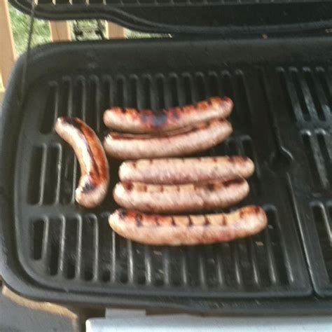 Brats on the grill!!! Mmmmm!! Grill Pan, Good Eats, Hot Dogs, Sausage ...