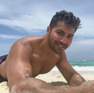 Shirtless Bollywood Men Varun Dhawan Hits The Beach With His Hot Hot Bod