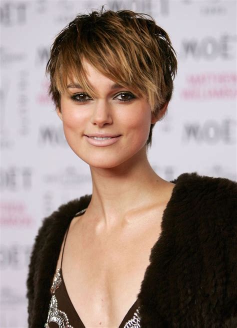 Keira Knightley In 2005 Short Hairstyles For Thick Hair Medium Length