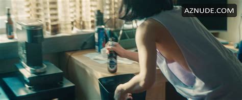 LONDON THOR Nude AZNude