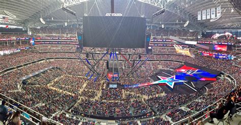 PHOTOS LIVE From WrestleMania 32 In Dallas