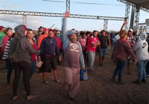 Bahia ba MST desocupa fazenda em Petrolina após acordo governo Lula