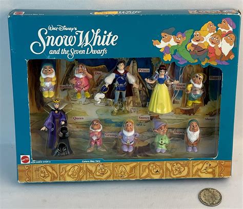 At Auction Vintage Walt Disney S Snow White And The Seven Dwarfs