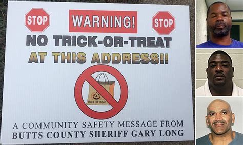 Georgia Sex Offenders Sue Sheriff S Office Over Trick Or Treat Signs Daily Mail Online