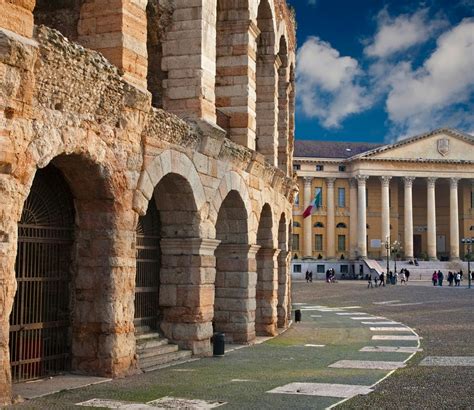 Verona Hop On Hop Off Bus Or Hour Tickets Musement