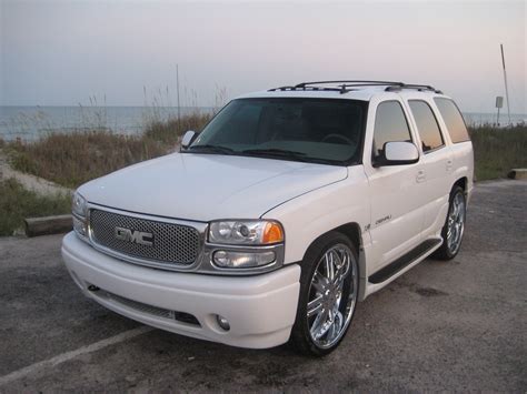 Gmcdriver06 2006 Gmc Yukon Denali Specs Photos Modification Info At Cardomain Gmc Yukon