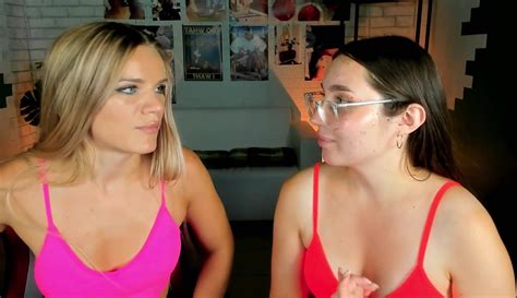 ViollaWise Webcam Porn Video Record Stripchat White Office Recordable Publics Medium