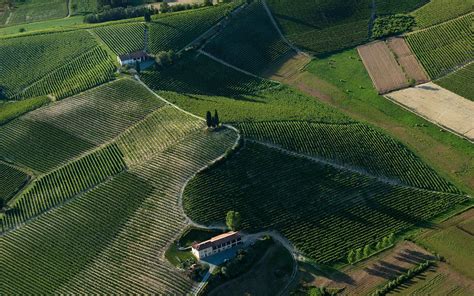 Nizza Monferrato E Il Barbera Paesaggi Vitivinicoli Di Langhe Roero E