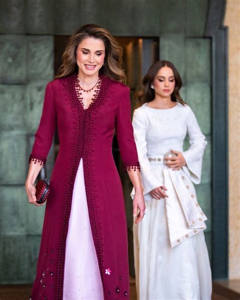 Coutureandroyals On Twitter Royal Fashion Queen Rania Stunning Dresses