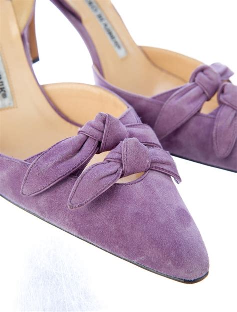 Manolo Blahnik Suede Pumps Shoes Moo28672 The Realreal