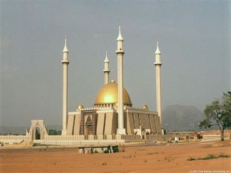 Welcome to the Islamic Holly Places: Abuja National Mosque (Abuja) Nigeria