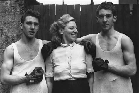 Gangster Twins Ronnie And Reggie Kray Had Secret Gay Sex With Each Other The Mirror