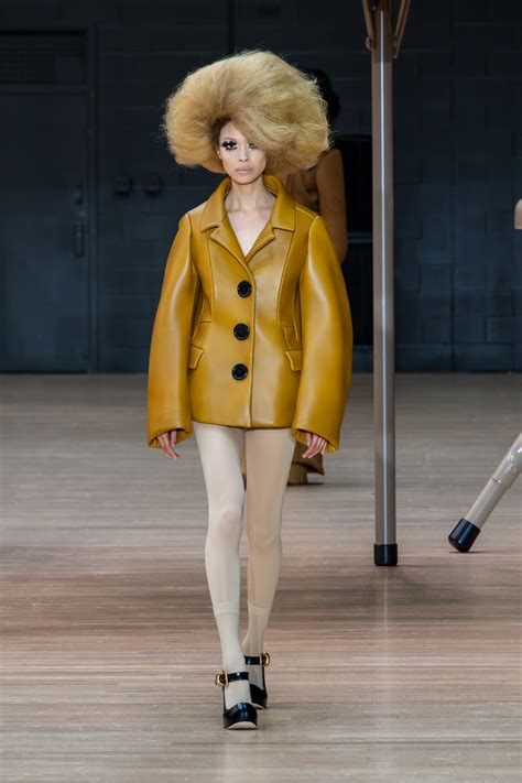 Marc Jacobs Spring 2024 Ready To Wear Runway Fashion Show And Collection