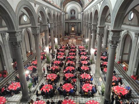 Oltre Ospiti Al Pranzo Di Natale Di Sant Egidio A Firenze Gonews It