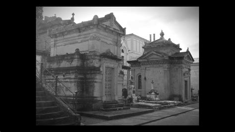 Il Mostro Di Firenze Sepolto Nel Cimitero Di Trespiano Youtube