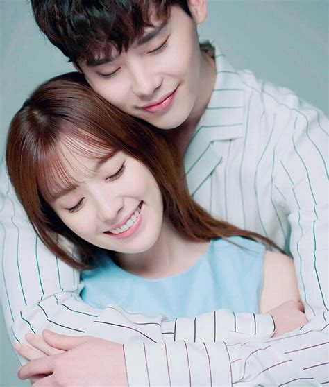 Lee Jong Suk And Han Hyo Joo Couple Sweetness 1 Bismillah