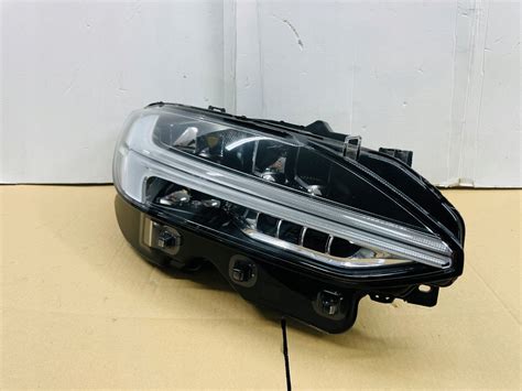 Lampa prawa Volvo V90 S90 Full led 31655199 za 1150 zł z Uraz Allegro