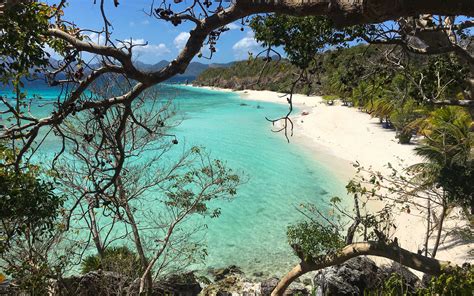 Malcapuya Beach / Palawan / Philippines // World Beach Guide