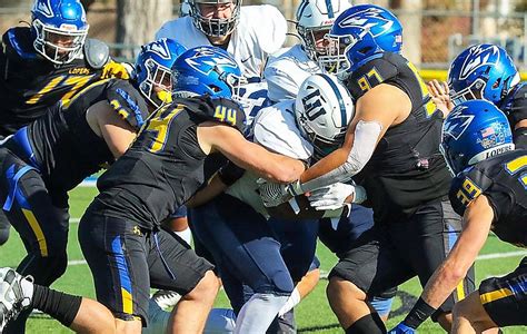 Lincoln football drops 38-6 decision at Nebraska-Kearney | Jefferson City News Tribune