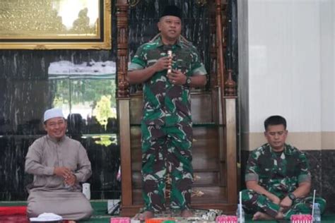 Danrem 102 Pjg Umrahkan Anggota TNI Dan PNS KaltengPos