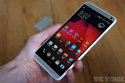 Htc One Max Review A Lot More Of The Same The Verge