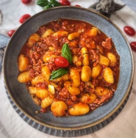 One Pot Gnocchi Mit Salsiccia Genusswerke