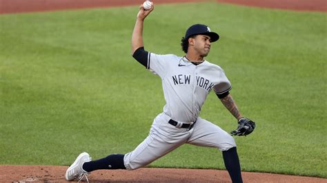 Medias Blancas reclaman en waivers de Yankees a Deivi García Momento