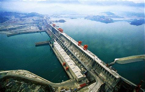 The Three Gorges Dam, China - Online Civil