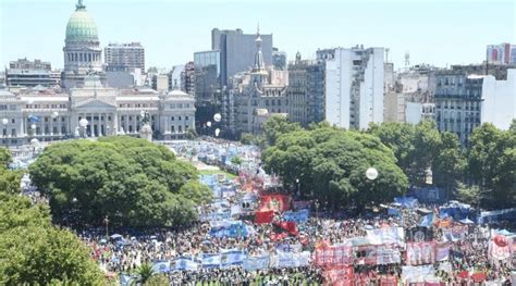 Paro general en Argentina las centrales obreras muestran músculo