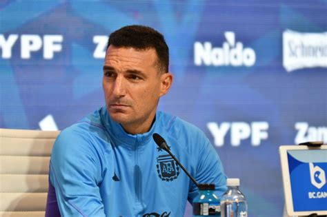 Scaloni En Conferencia De Prensa El Presente De Messi La Charla Con El Plantel Y El Futuro De