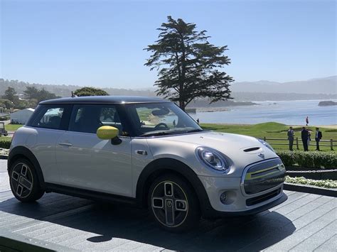 Mini Cooper Se Electric Mpg Pricing Video And Pictures