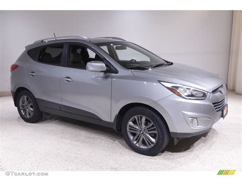 Graphite Gray Hyundai Tucson Se Awd Photo