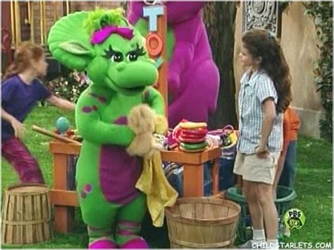 17+ best images about selena 02/04 barney/friends on Pinterest | Friend photos, Olive oils and ...