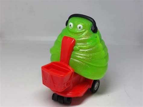 2015 Mcdonald S Happy Meal Hotel Transylvania Blobby In Scooter Motor