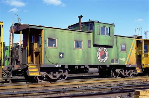 Flickriver Photoset Burlington Northern Caboose By Chuck Zeiler