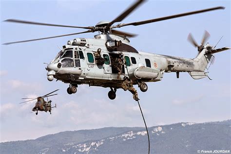 Menanti Ec Caracal Helikopter Combat Sar Murni Tni Au Strategi