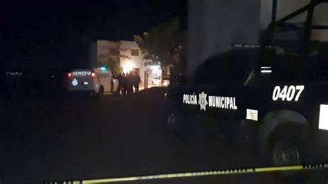 Feminicidio en Sinaloa Karely de 31 años asesinada a machetazos por