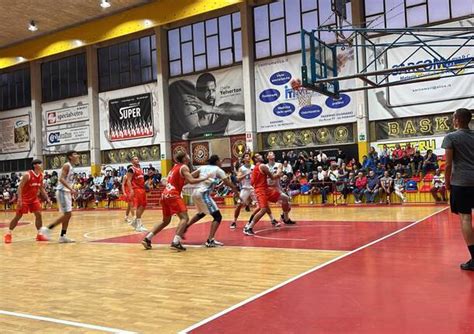 Basket Legnano Sfida Saronno Ultimo Test Pre Campionato LegnanoNews