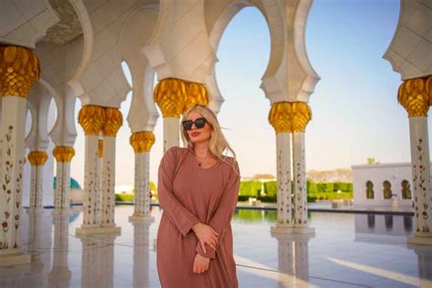 From Dubai Abu Dhabi Sheikh Zayed Mosque Guided Tour Getyourguide