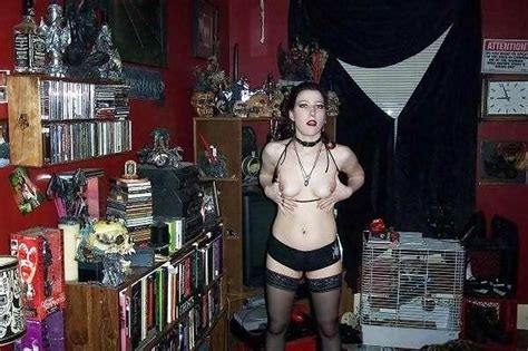 Gothic Amateur Porn Pics Pictoa
