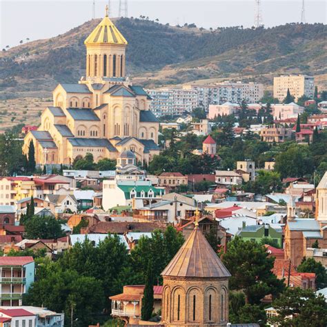 G Rcistan Tiflis Batum Turu Gece G N Ezgi Turizm