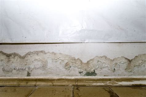 Water Leaking Through Concrete Basement Wall - Wall Design Ideas