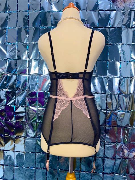 Black Sexy Lingerie Bustier Corset Women S Fashion New Undergarments Loungewear On Carousell