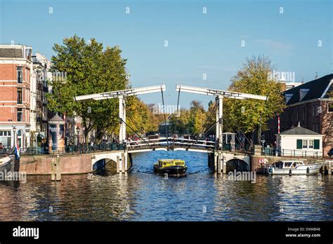 The canals of Amsterdam, the Netherlands Stock Photo - Alamy