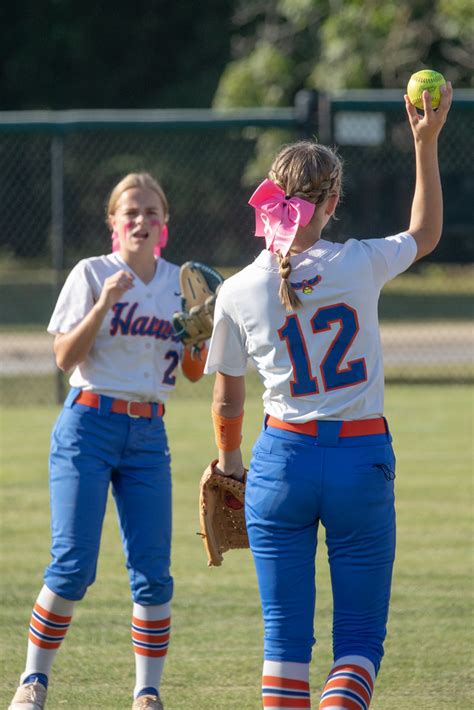 Catch Valley Park High School Softball Senior Night Vphs Flickr