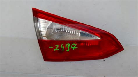 FORD FOCUS MK3 KOMBI LAMPA LEWA TYLNA W KLAPĘ za 113 11 zł z Trzcinica