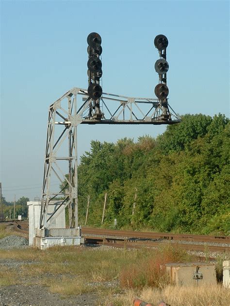 Interpreting Reading Railroad Signals 2