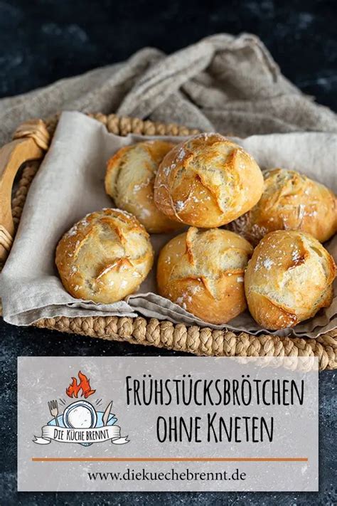 Schnelle Frühstücksbrötchen über Nacht ohne kneten Rezept Brot